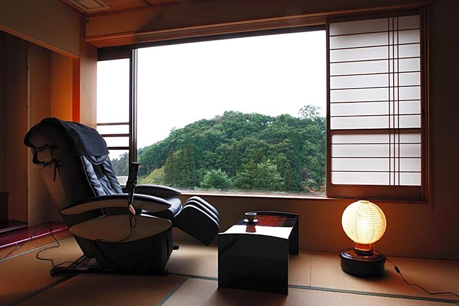 Photo 1 of 2 of Deluxe Japanese Style