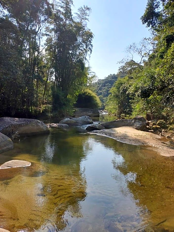 Lumiar Eco Lodge - Chalé Pedra Riscada