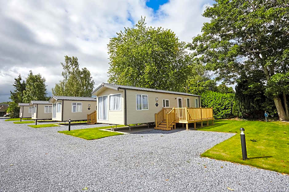 Braidhaugh Holiday Lodge and Glamping Park