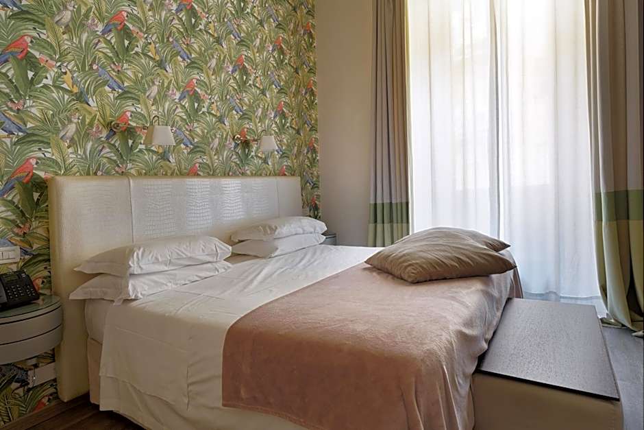 De La Pace- Sure Hotel Collection by Best Western