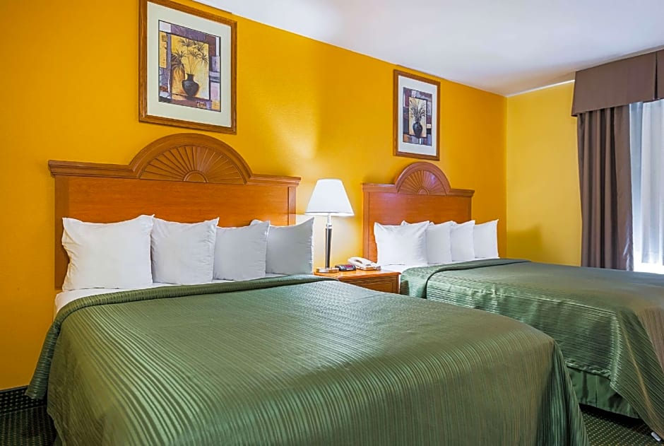 Quality Inn & Suites Franklin