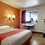 Super 8 by Wyndham Woods Cross - Salt Lake City North