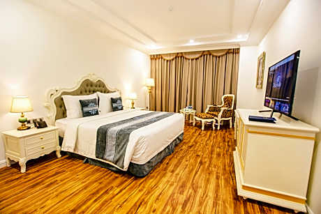 Khách sạn Minh Phú Diamond Palace