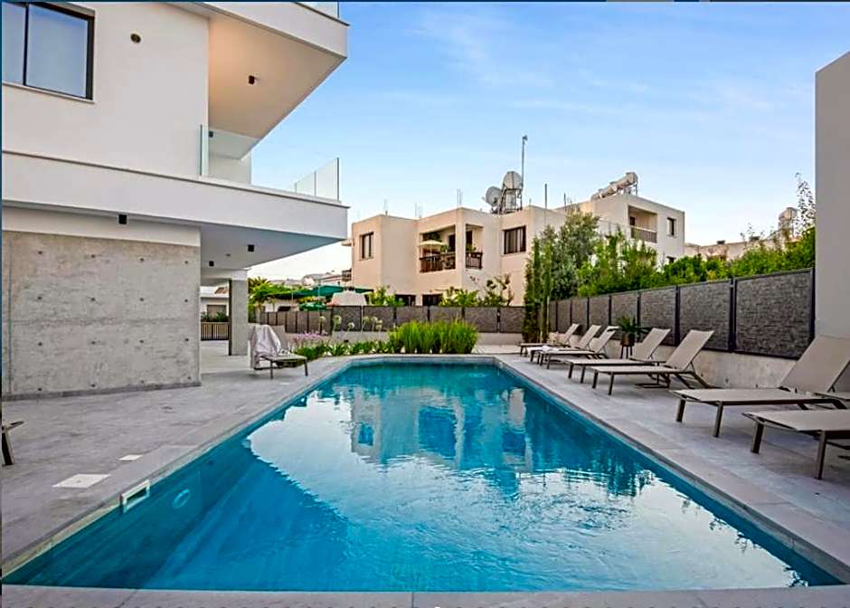 Olive Shared Pool Apartments