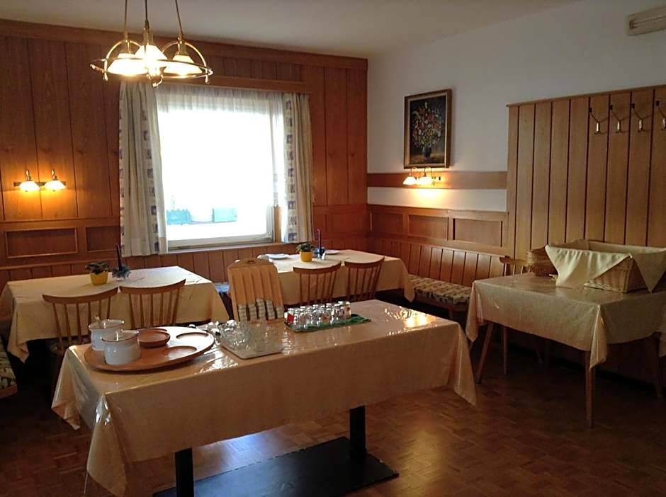 Garni Hofer