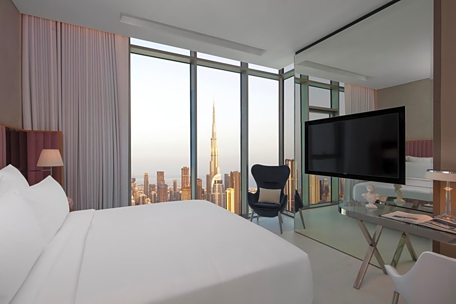 SLS Dubai Hotel & Residences