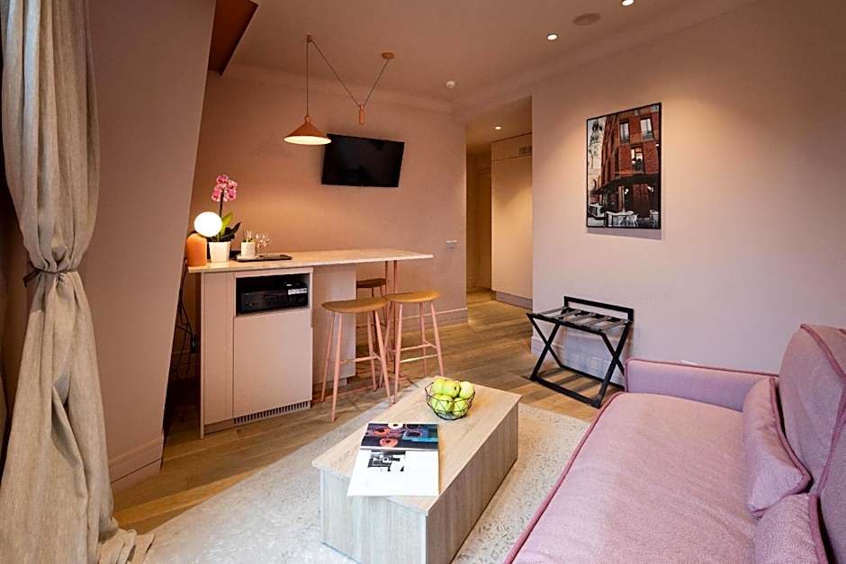 Redstone Apartments