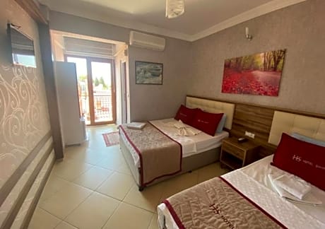 Standard Family Room