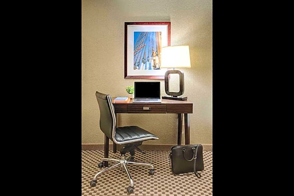 The Garrison Hotel & Suites Dover-Durham, Ascend Hotel Collection