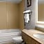 AmericInn by Wyndham Marshfield