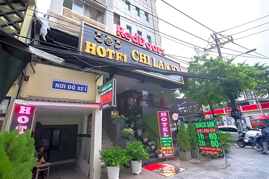 Chi Lan Vy Hotel