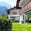 Arya Alpine Lodge