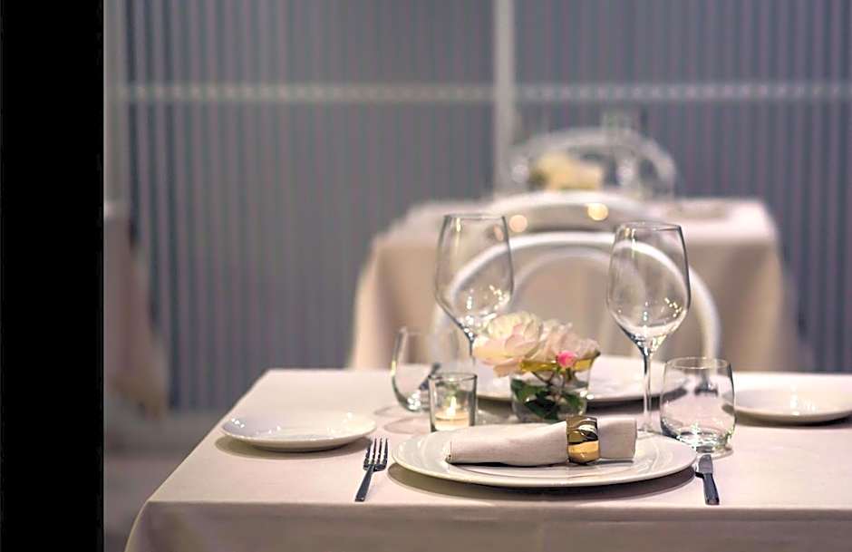 Talè Restaurant & Suite