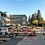 River Terrace Inn