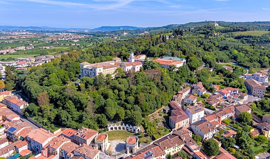 Il Convento Di Villa San Fermo