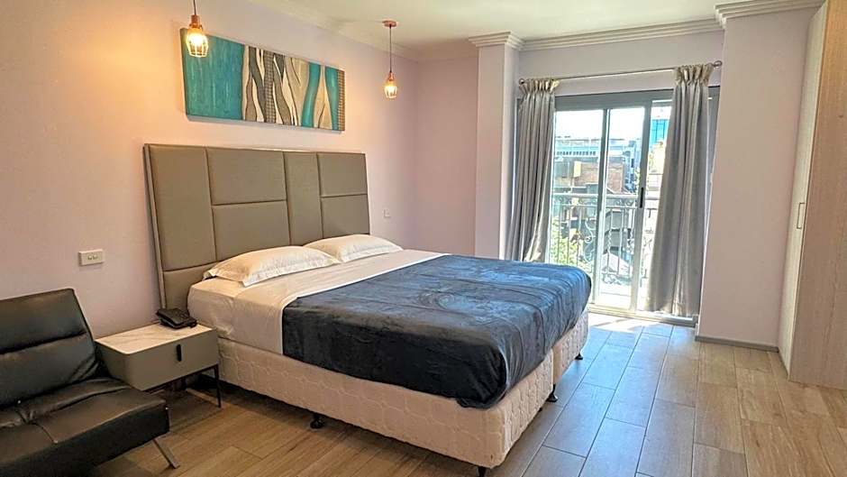 Sydney RiseOn Hotel