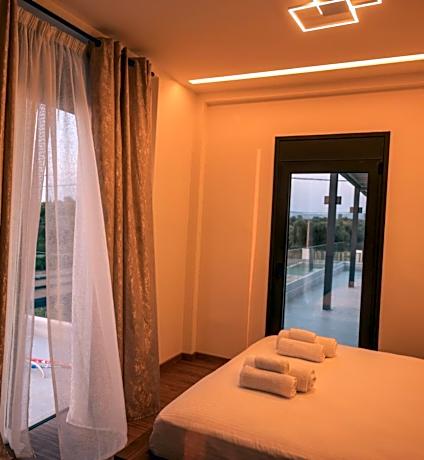 Deluxe Double Room with Private Terrace - Forest and Sea View