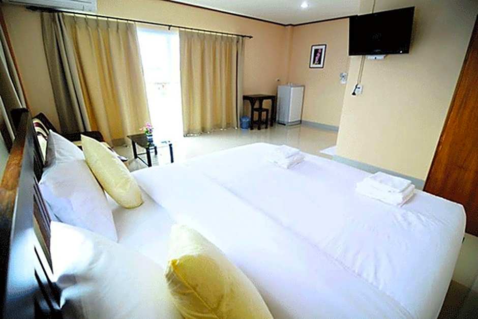 Laksasuk House