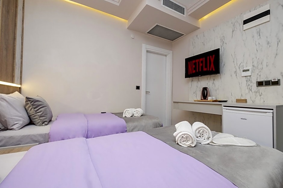 Lavender Airport Hotel