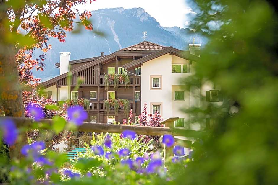 Belvedere Dolomites Flower Hotel