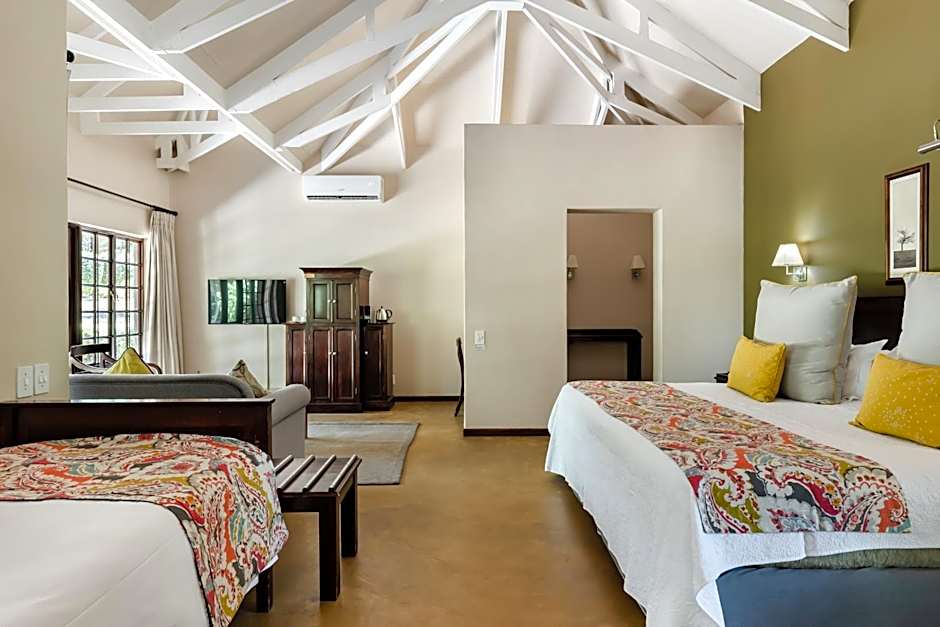 Perry's Bridge Hollow Boutique Hotel