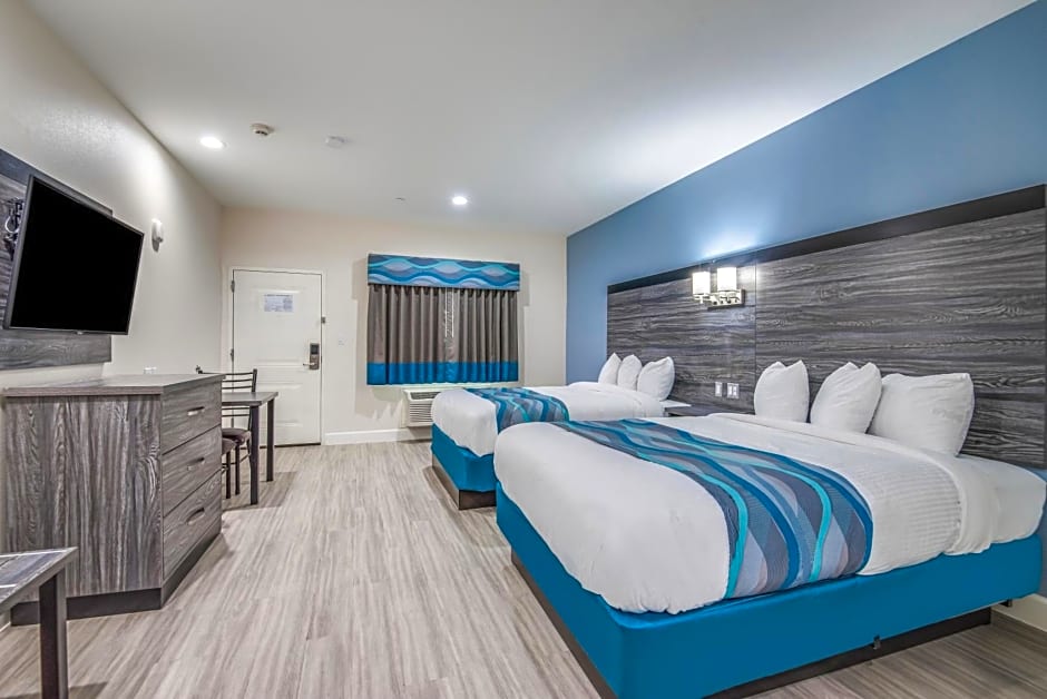 Americas Best Value Inn & Suites Houston at Hwy 6