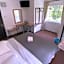 Hillview Inn