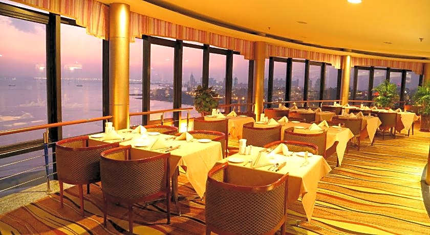 Qingdao Huiquan Dynasty Hotel