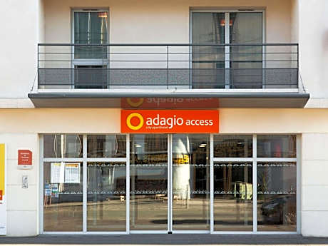 Adagio Access Poitiers Aparthotel