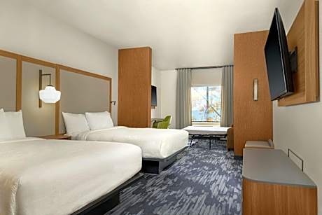 Executive Queen Suite, Suite, 2 Queen, Sofa Bed