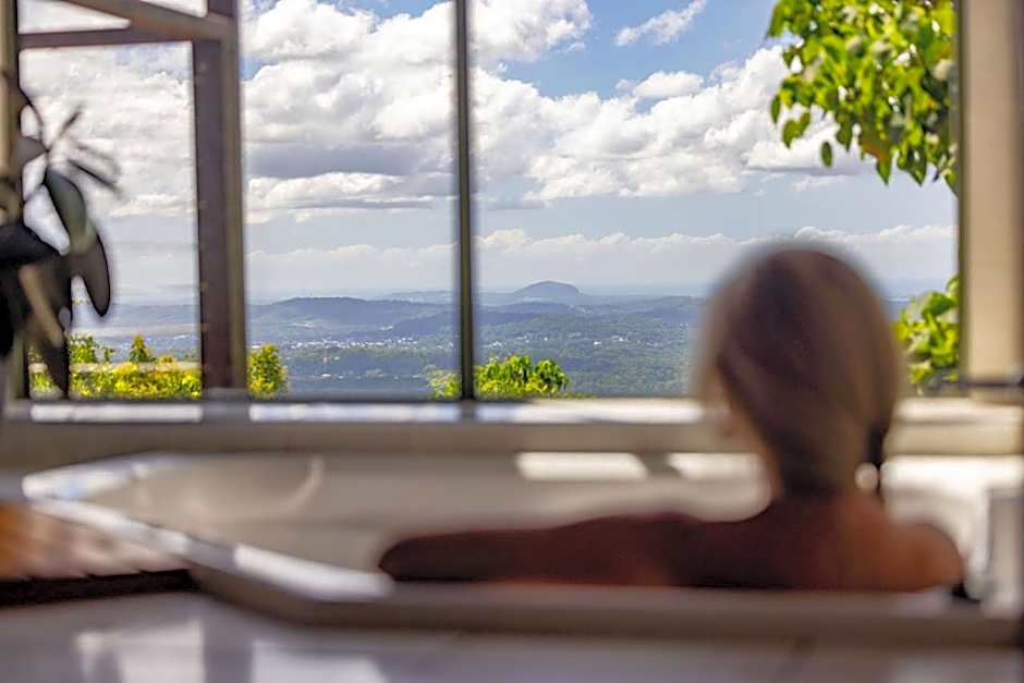 Treetops Seaview Montville