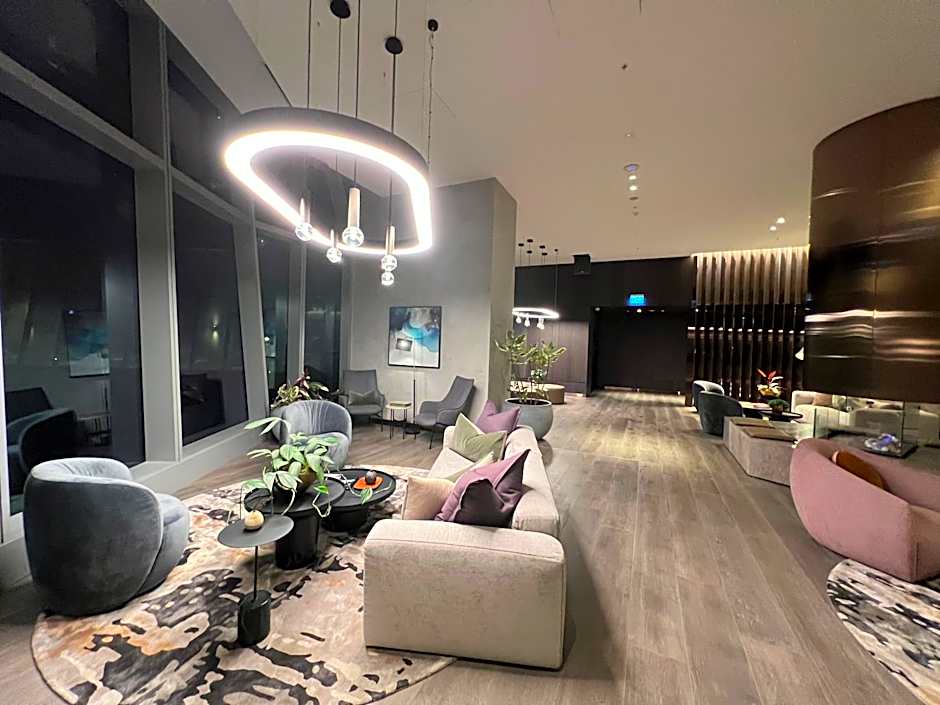 WSP 3B2B apartment in CBD with free parking