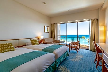 Standard Hollywood Room with Balcony and Sea View - Smoking