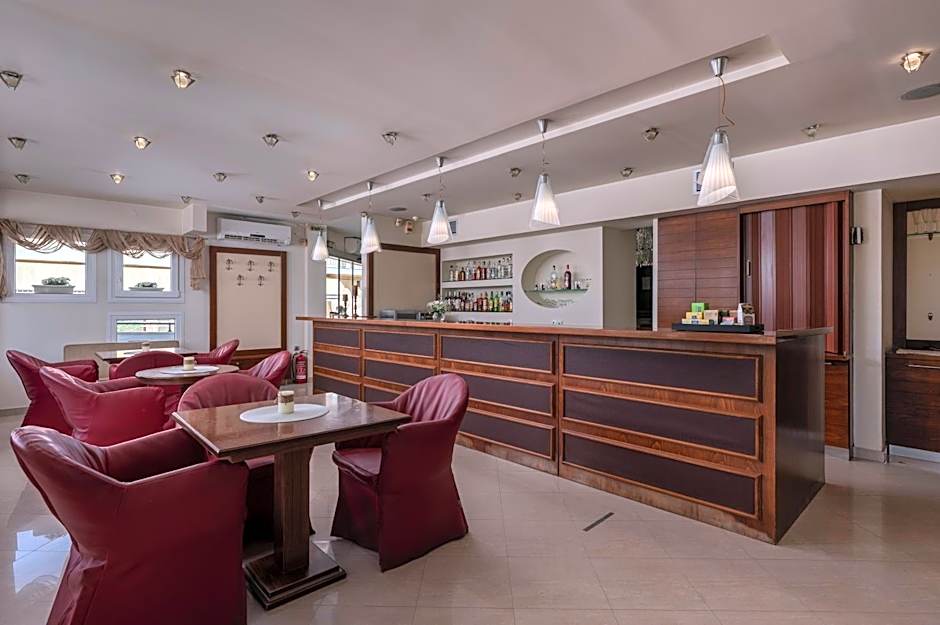 Filippos Hotel