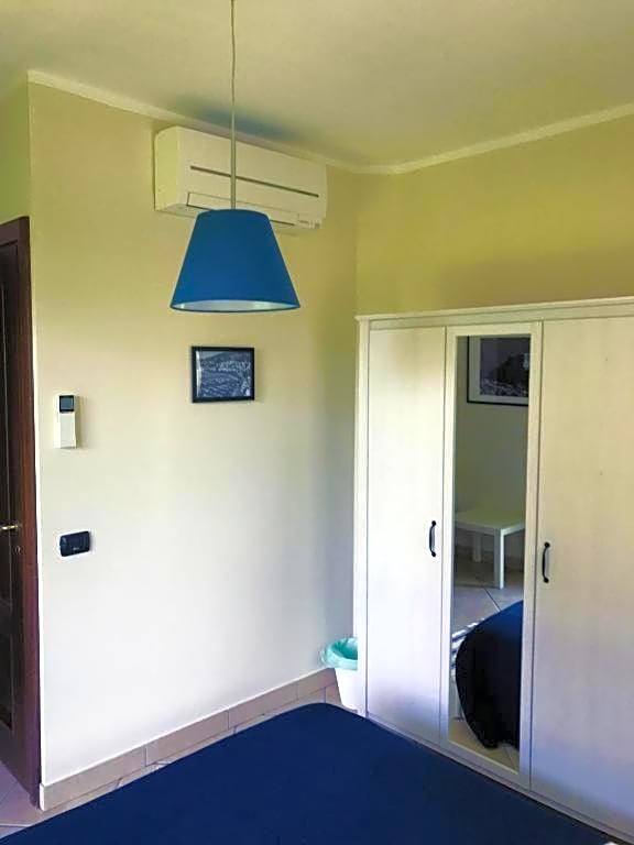 CYTRUS rooms