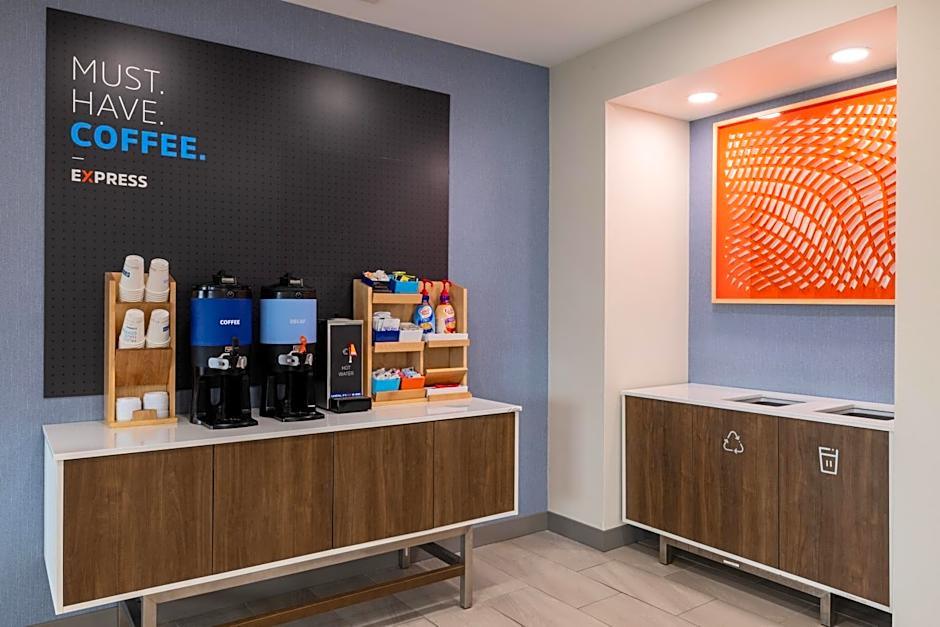 Holiday Inn Express Rochester South Mayo Area By IHG