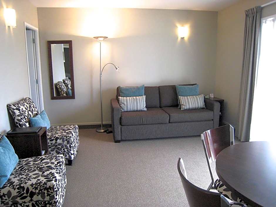 Buller Court on Palmerston