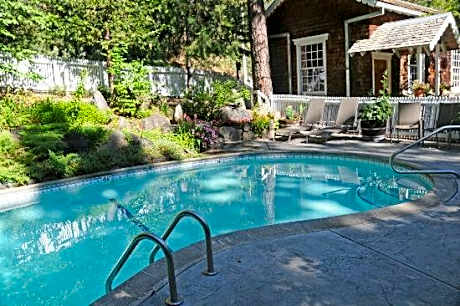 Narrow Gauge Inn