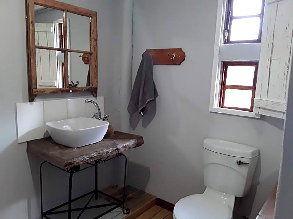 Oudam Overnight Accomodation