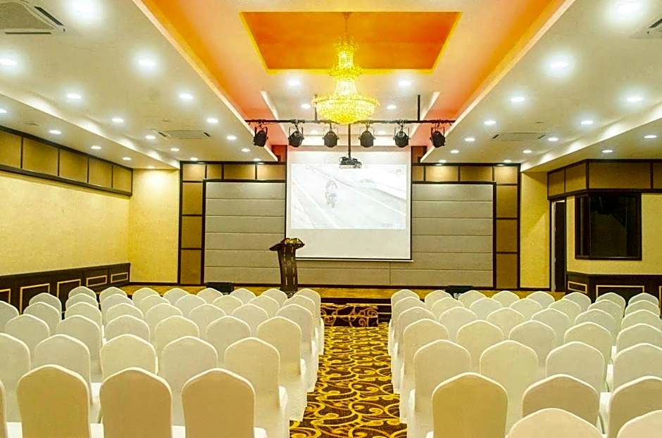 U3 HOTEL