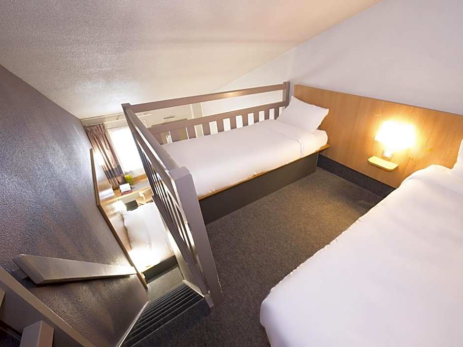 B&B HOTEL CHATEAUROUX Aéroport