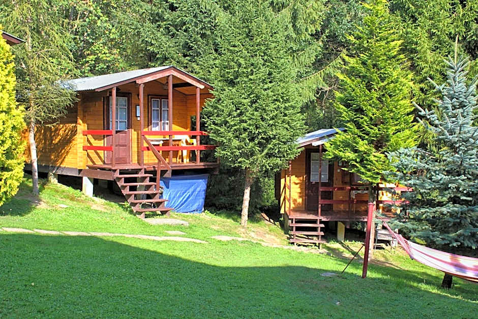 Domki i Apartamenty Pod Wzgórzem