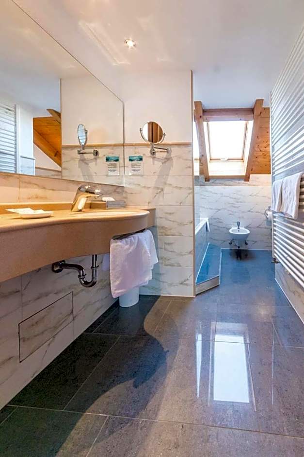 Metzgerei Gasthof Oberhauser - Hotel zur Post