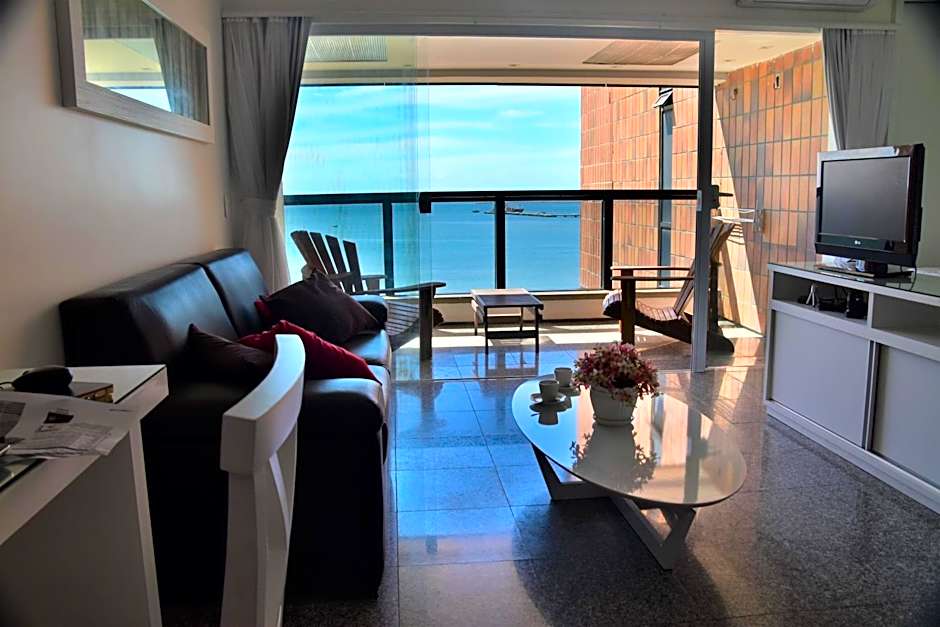 Seaflats Iracema Residence