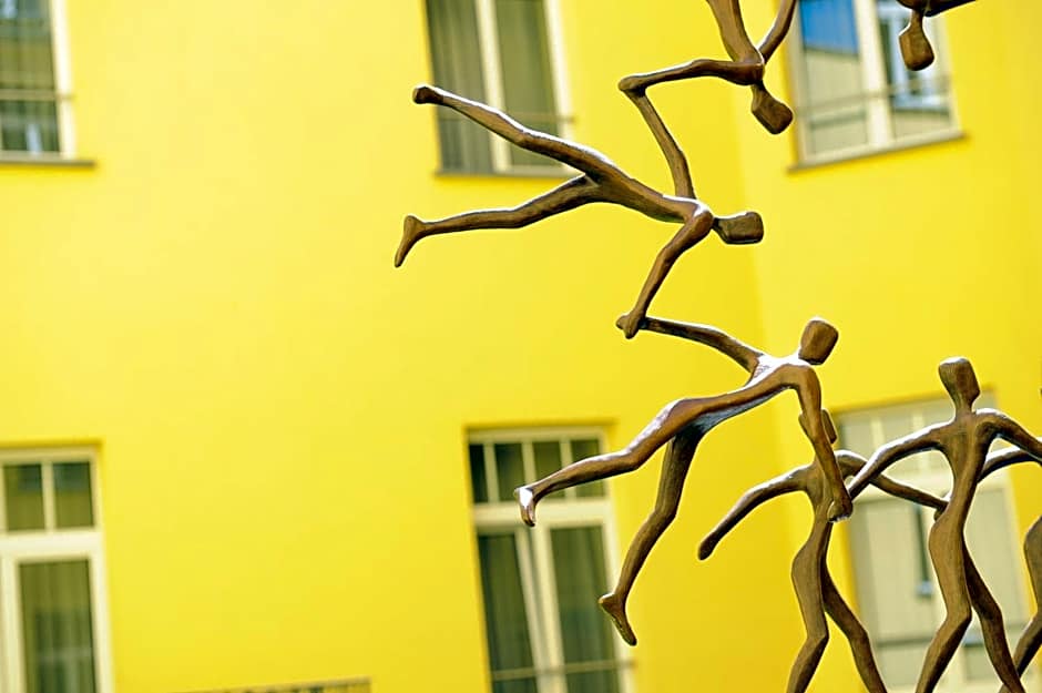 Hotel Perrin - former Carlton