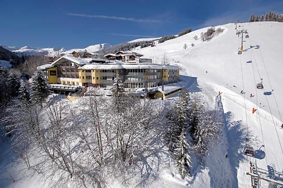 Hotel Residenz Hochalm - Ski In Ski Out
