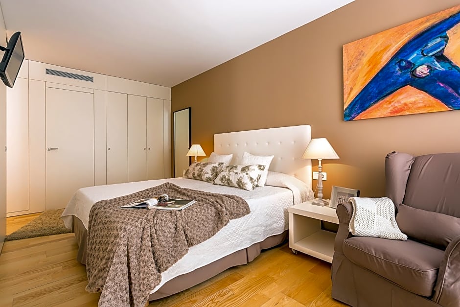 Urban Districs Apartments Rambla Suite & Pool