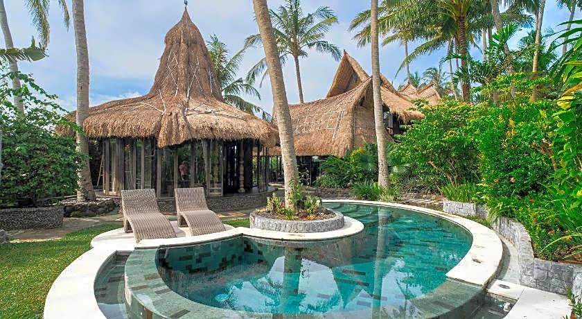 Most Exotic Beachfront Villa Keong