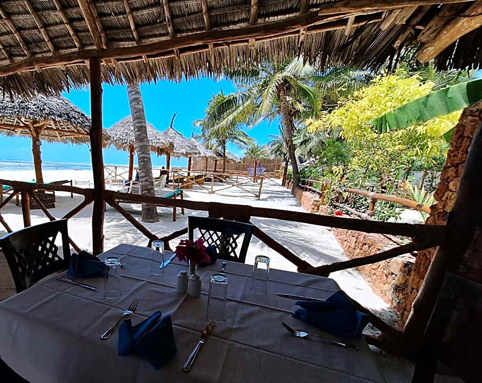 BIANCO AZZURRO Hotel & Restaurant