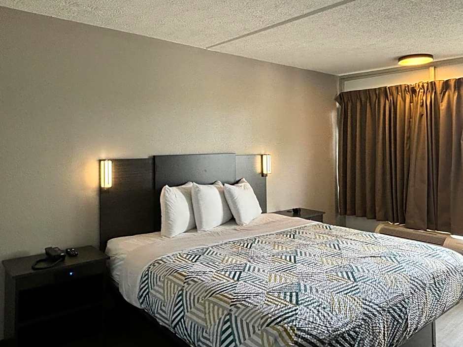 Motel 6 Richmond, KY EKU Campus Area
